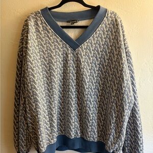 Missguided Light Blue and Cream Monogram V‑Neck Sweater